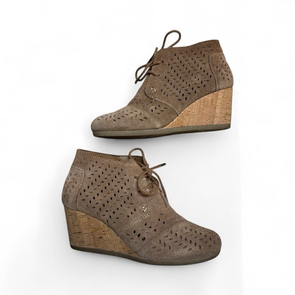 TOMS Women’s Brown Suede Ankle Boots Size 7.5 NWOB